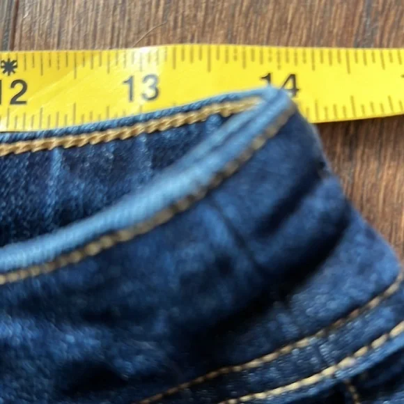 CHICOS STRAIGHT LEG SO SLIMMING JEANS size 0/6 - Picture 4 of 10